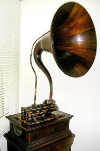 Edison Idealia Phonograph, circa 1907